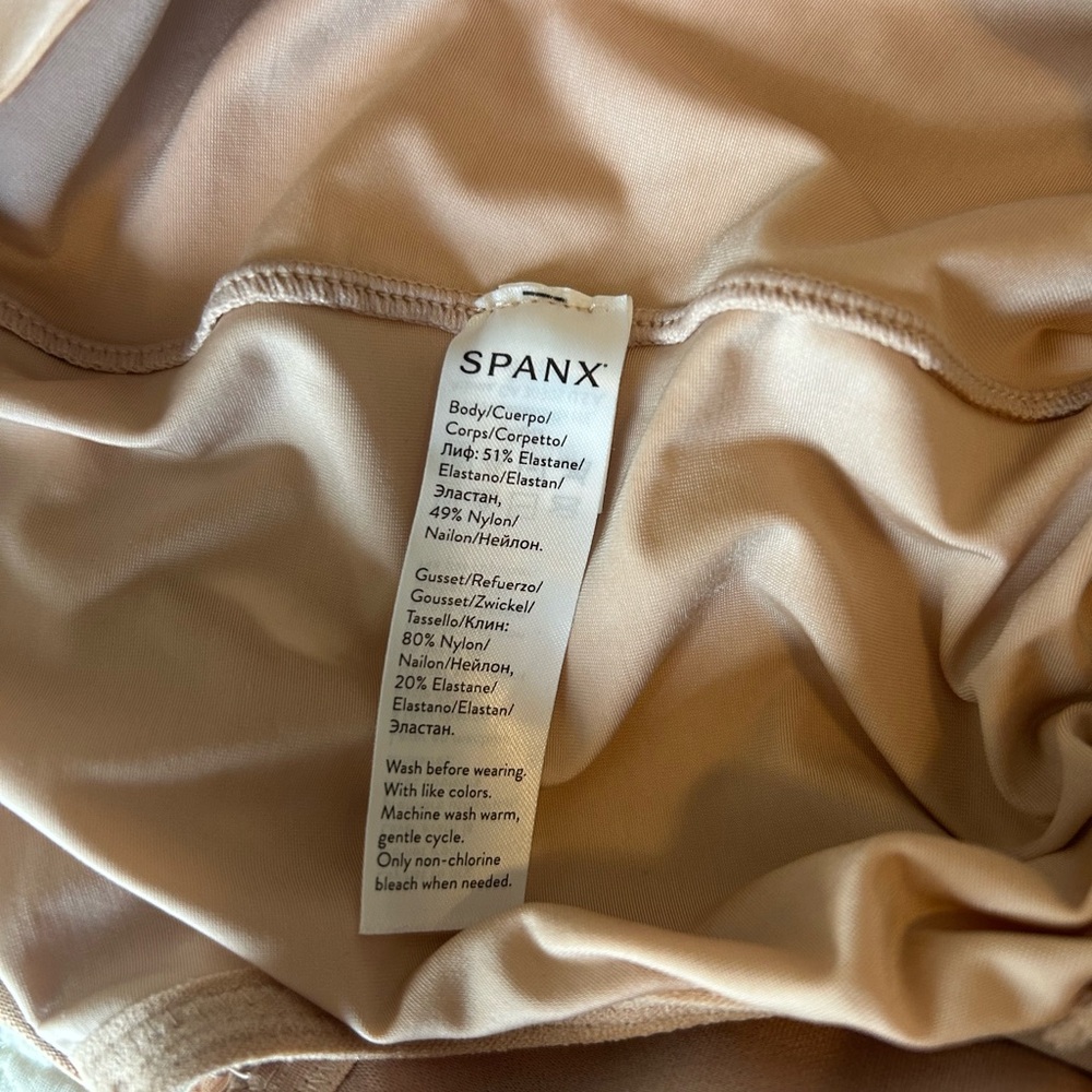 SpanxShape suit your fancy - size large